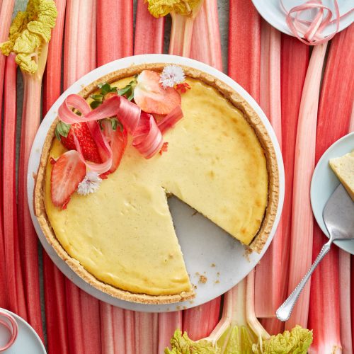 Raparperi-vaniljajuustokakku