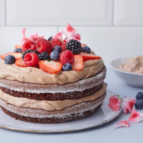 Helppo mutakakkutäytekakku