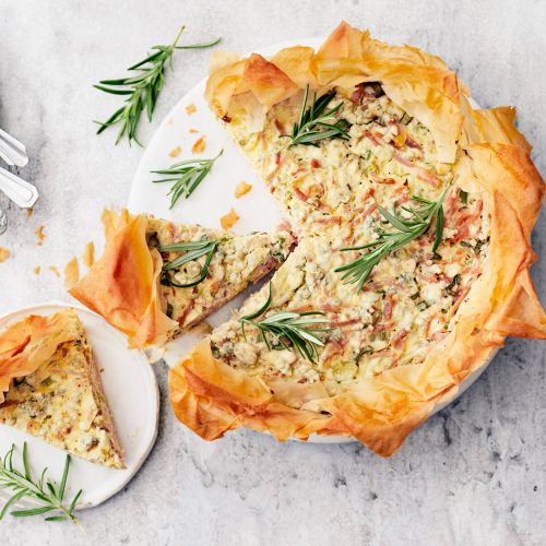 AURA kinkkupiirakka filopohjalla