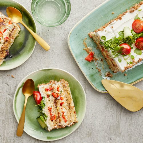 Vegaaninen voileipäkakku