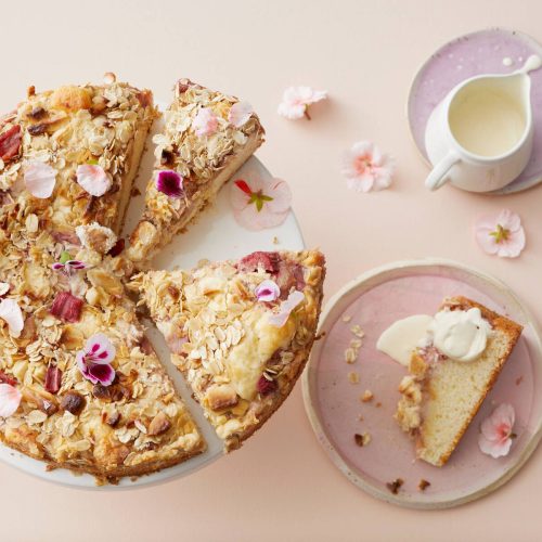 Raparperi-tuorejuustopiirakka