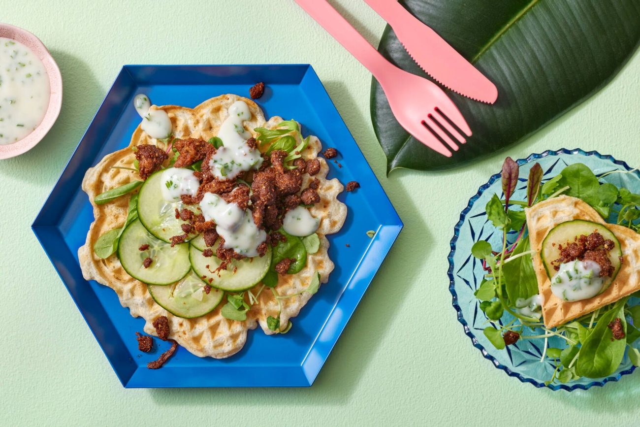 Suolaiset vohvelit Nyhtökaura täytteellä