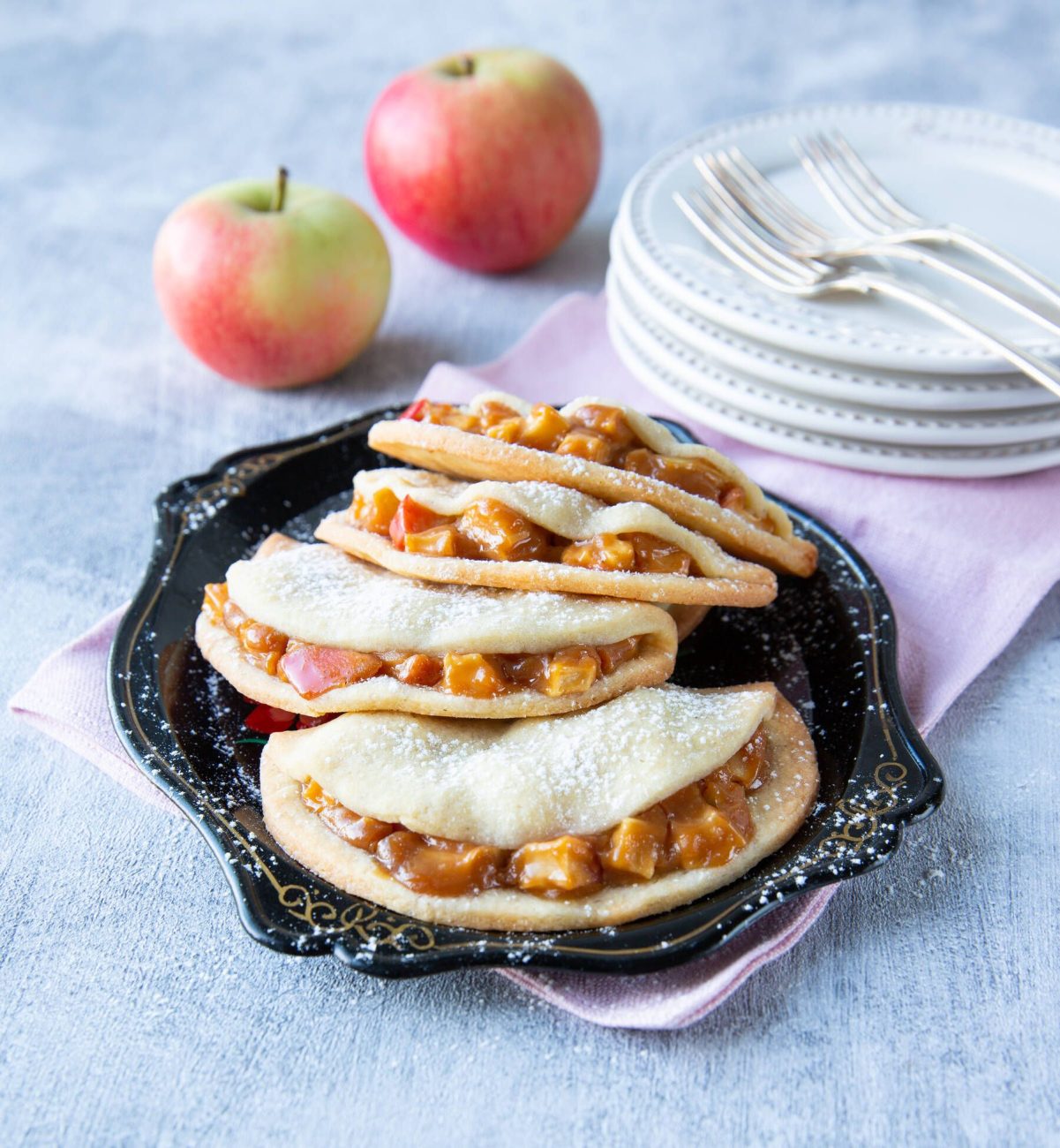 Kinuskikissan kinuski-omenatacot