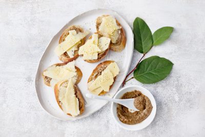 Pääsiäisen juustotarjotin