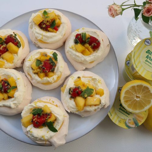 Bakerikan sitruunapavlovat