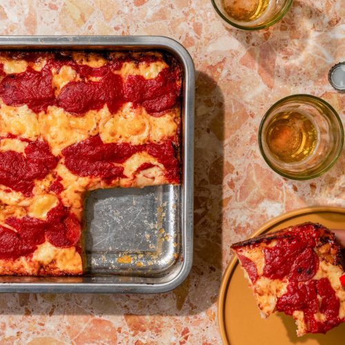 Detroit-pannupizza
