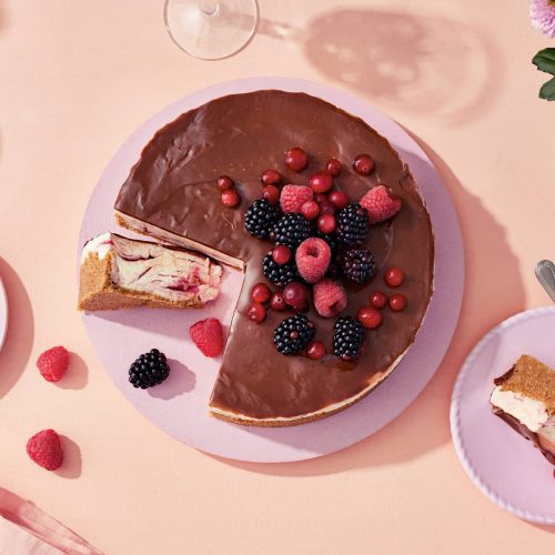 Marja-maitosuklaajuustokakku