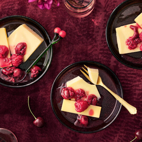 Hapankirsikkahilloke juustoille