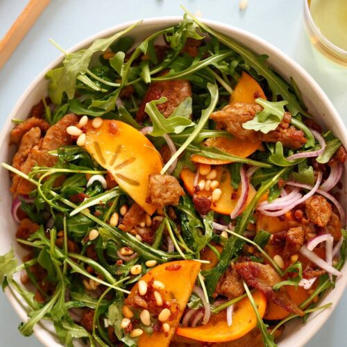 Ruokaisa persimonsalaatti