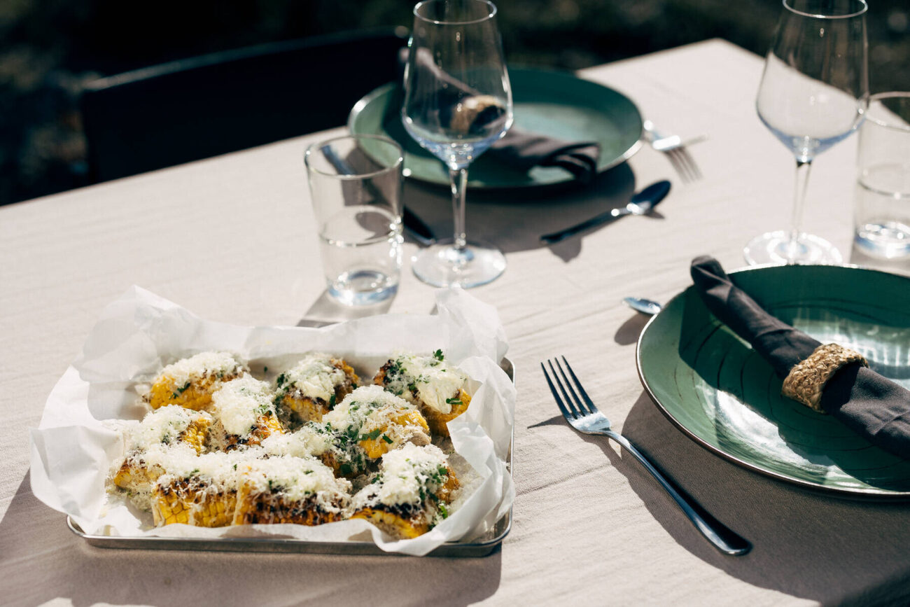 Teemu Laurellin grillatut maissit lime-smetanalla