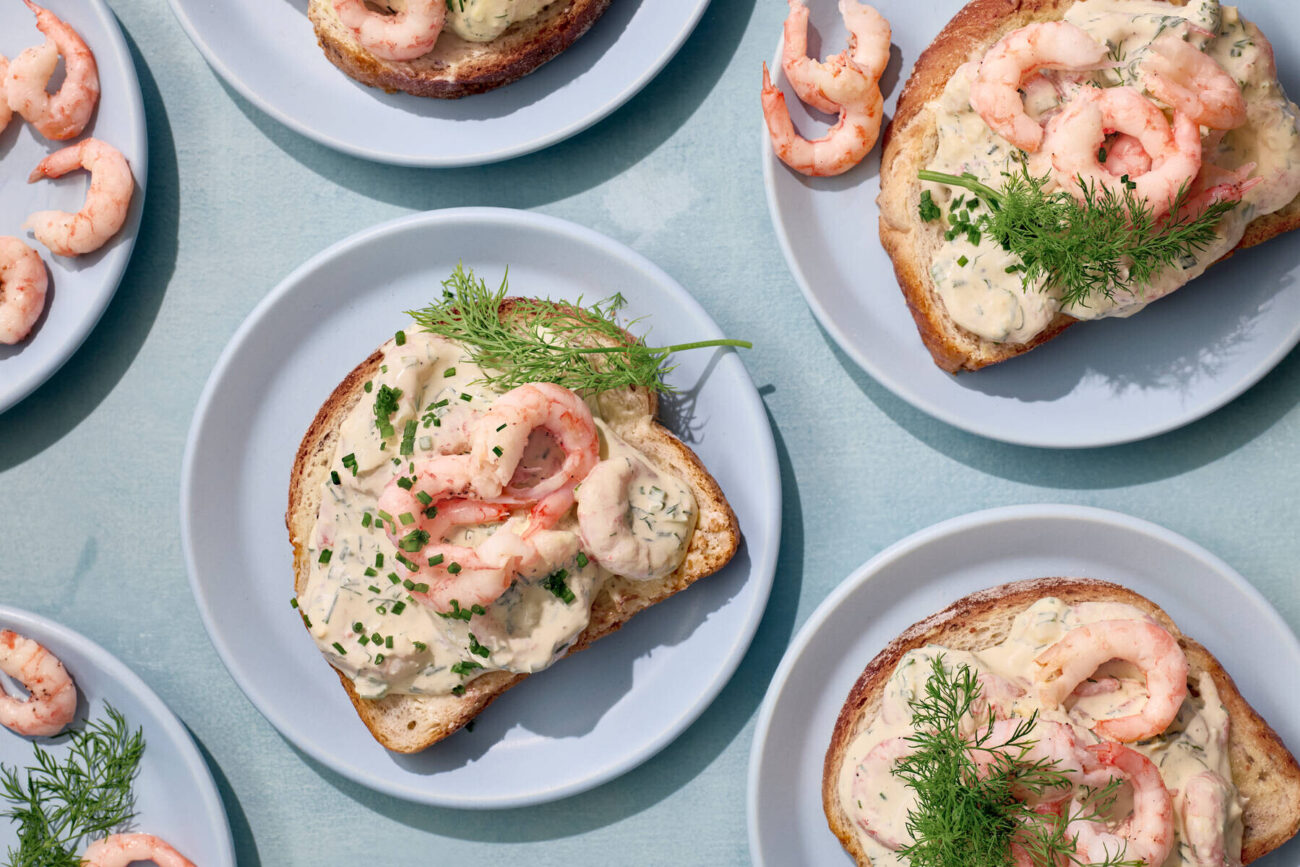 Toast Skagen eli katkarapuleipä