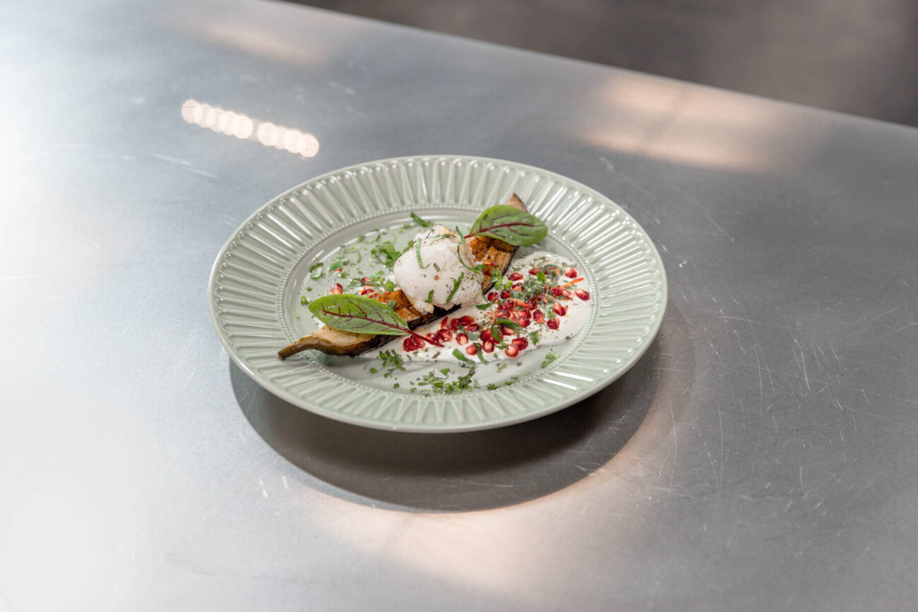 Grillattu turska, munakoiso ja jogurttikastike