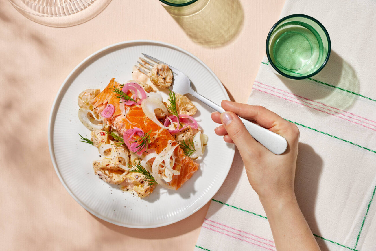 Bella Tablen chili-hölskyperunoita ja savulohta