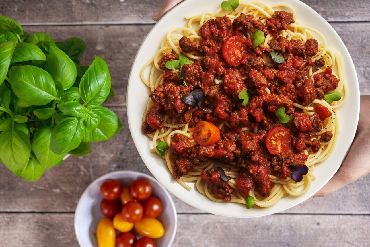 Härkis-pastakastike