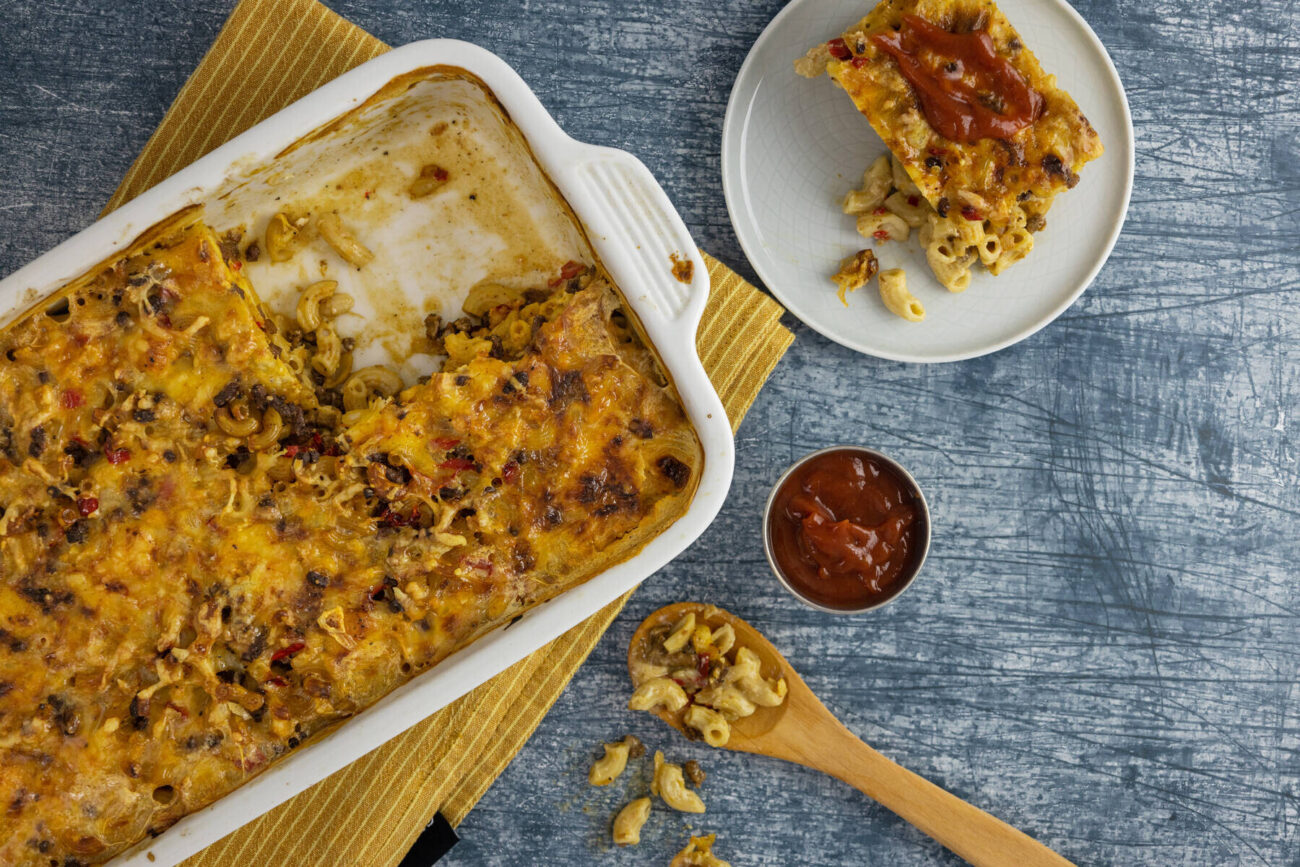 Härkis kaurajauhis-makaroni­laatikko