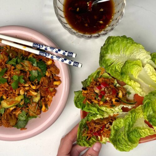 Imanin ja Leenan crispy rice -salaattiveneet