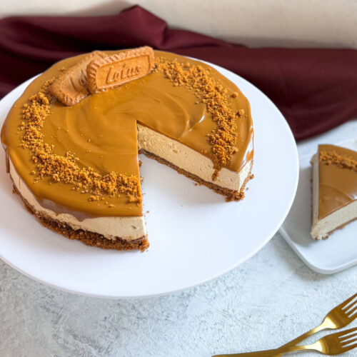 Vegaaninen Biscoff-moussekakku