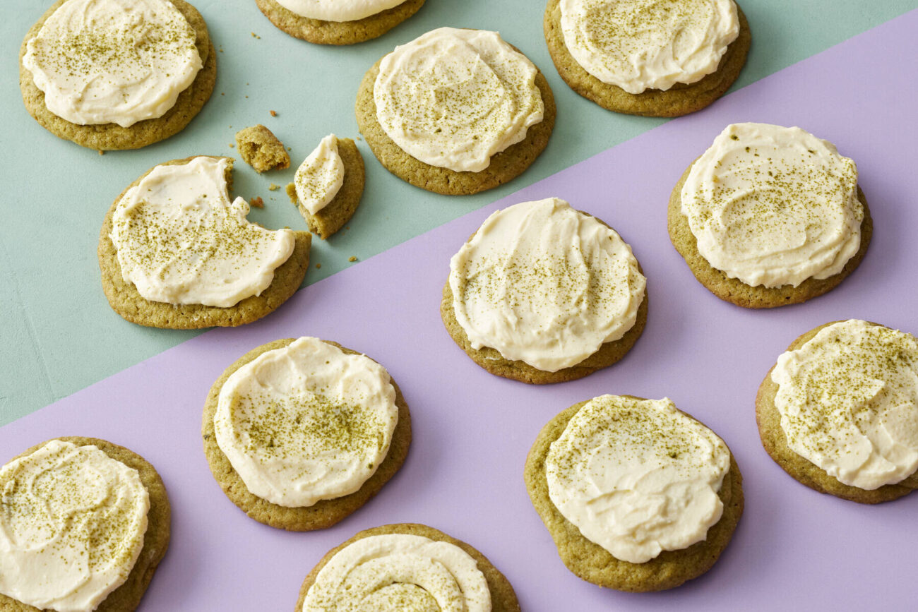 Matcha-valkosuklaacookiet