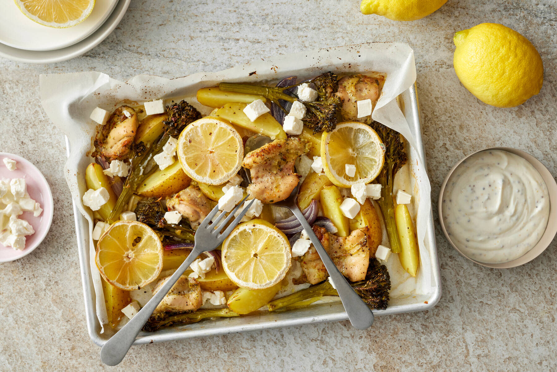 Kuukauden arkiruoka: kana-kasvispelti