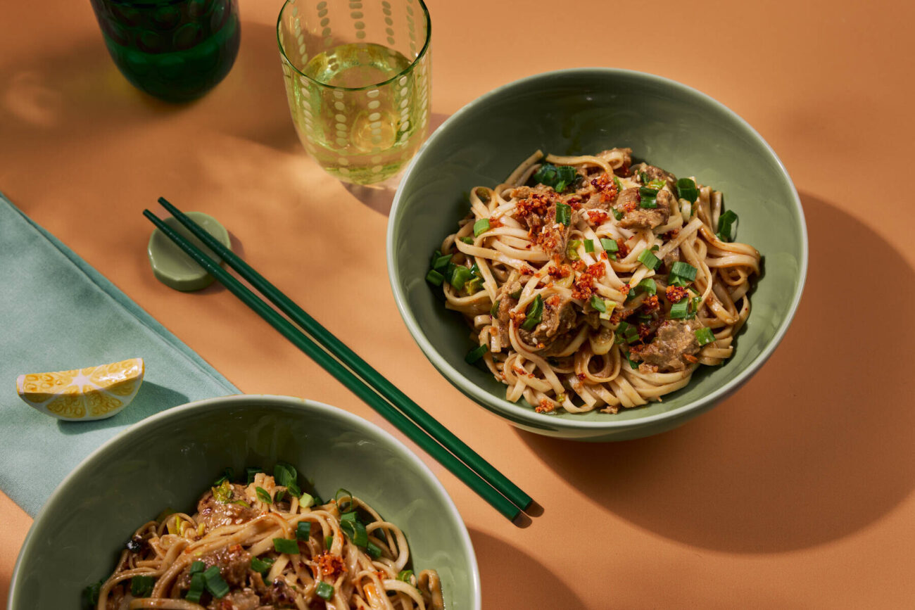 Maapähkinävoi-chilinuudelit