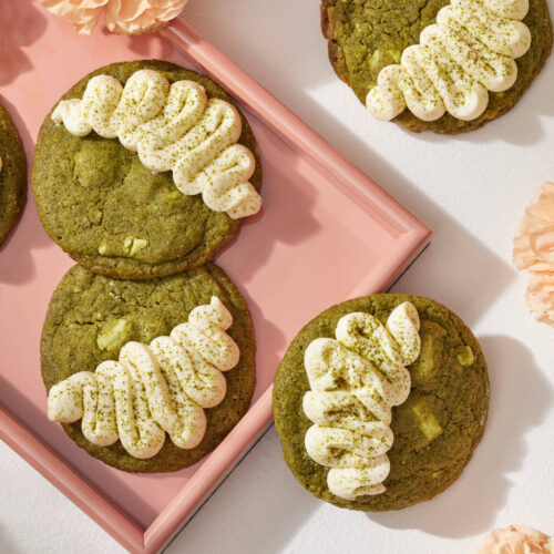 Matcha-valkosuklaacookiet