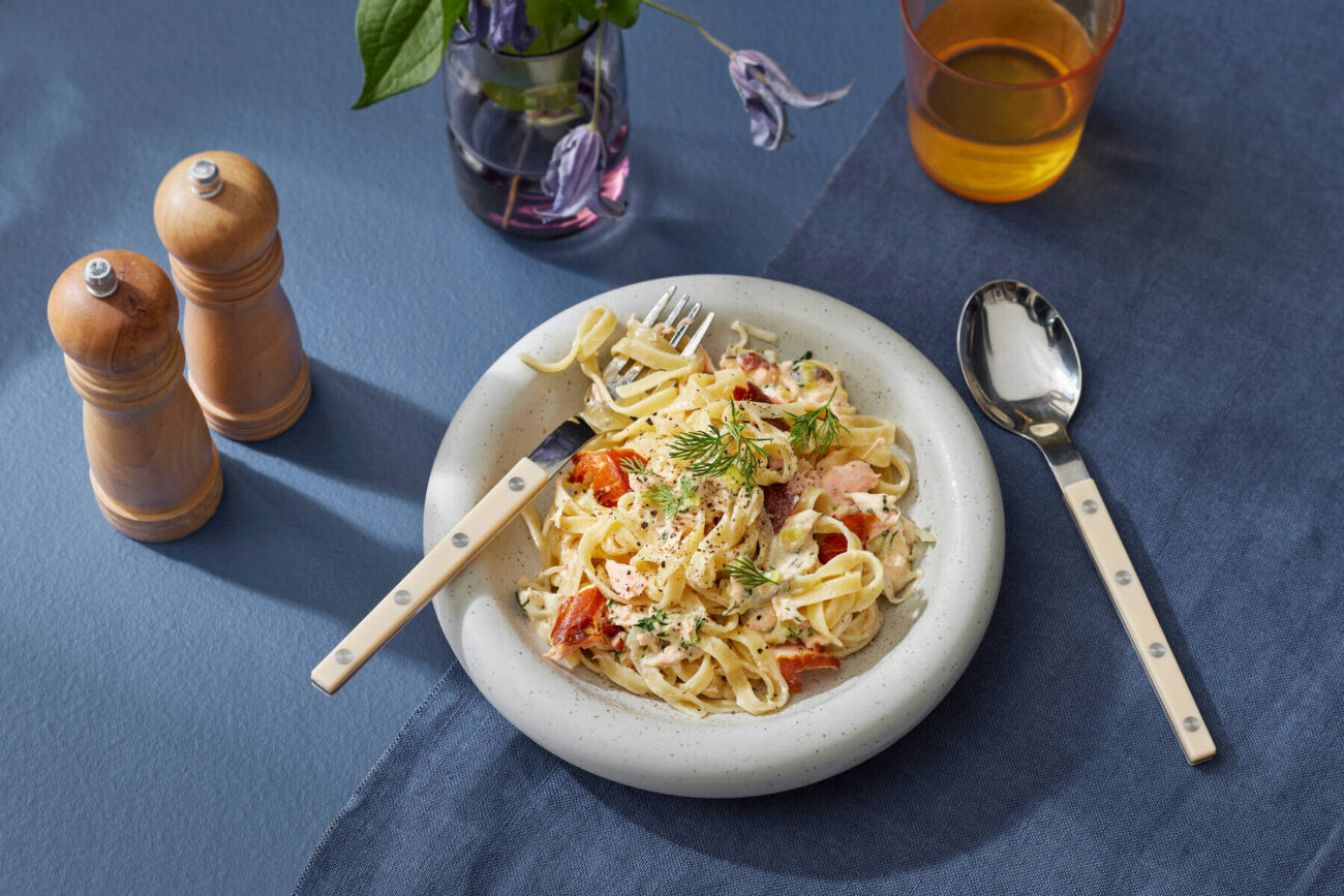 Lämminsavulohipasta