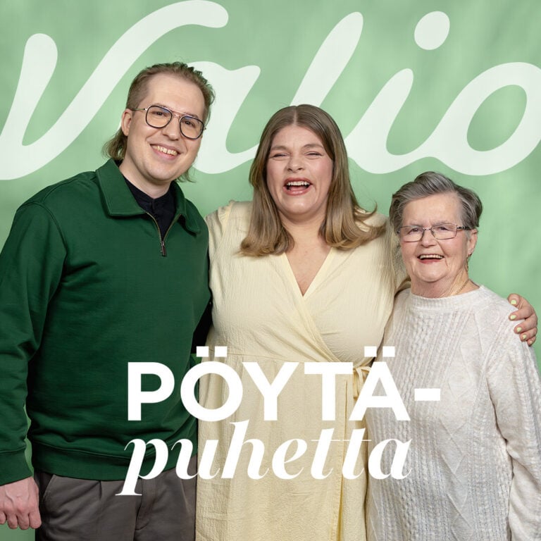 22. Mummolaan! Opit, joita ei löydy keittokirjoista – vieraina Hermanni Hyyryläinen ja mummo