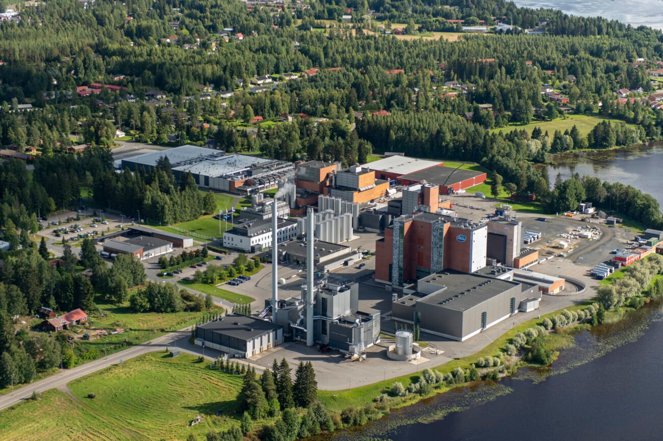 Kuvassa on Valion Lapinlahden tehdas.
