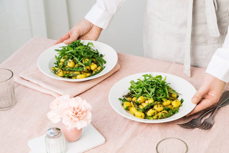 Gnocchit, parsaa ja misovoita