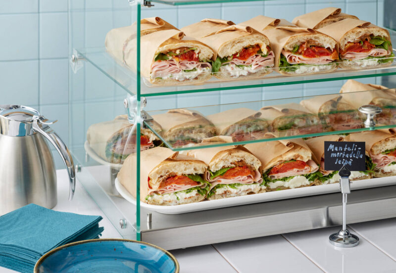 Manteli-mortadella leipä