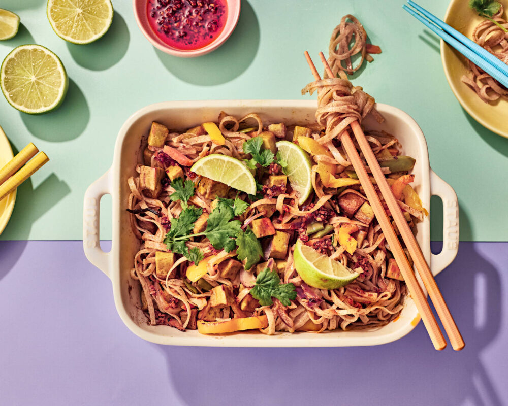 Helppo tofu-nuudelivuoka