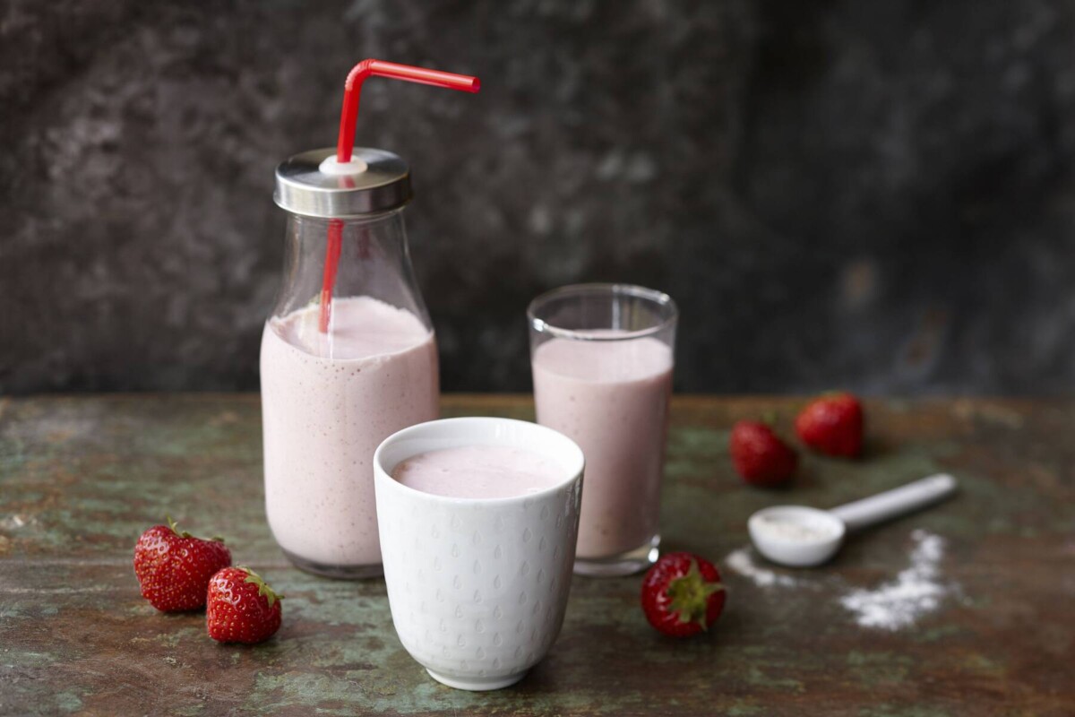 Jordgubb- och hallonsmoothie med ingefära