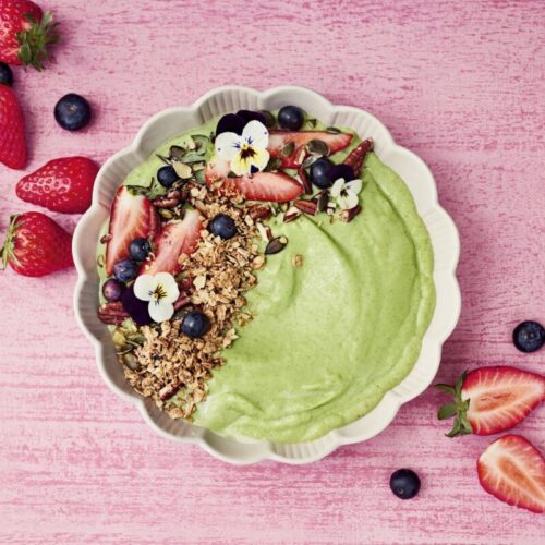 Grön smoothiebowl