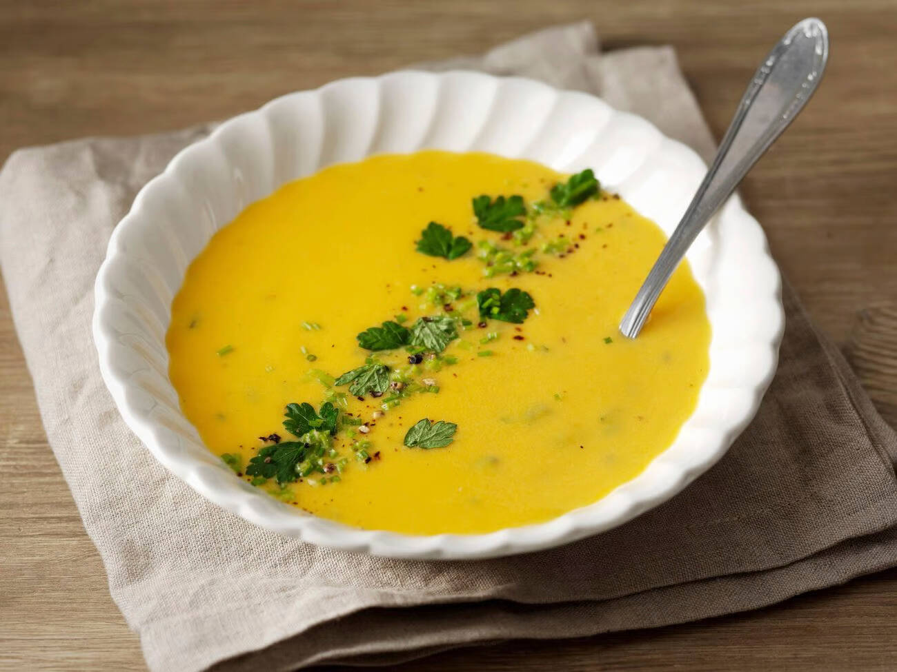 Krämig morotssoppa med chili