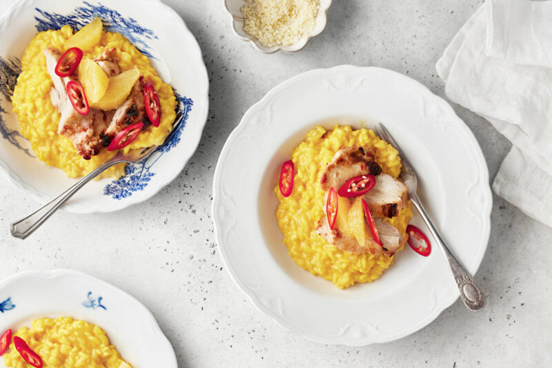 Saffran- och apelsinrisotto med kyckling