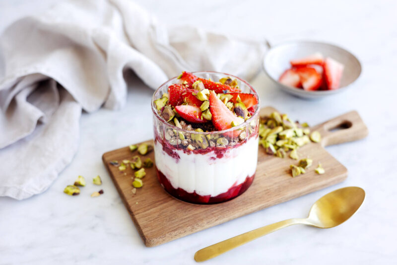 Yoghurt med bärkompott