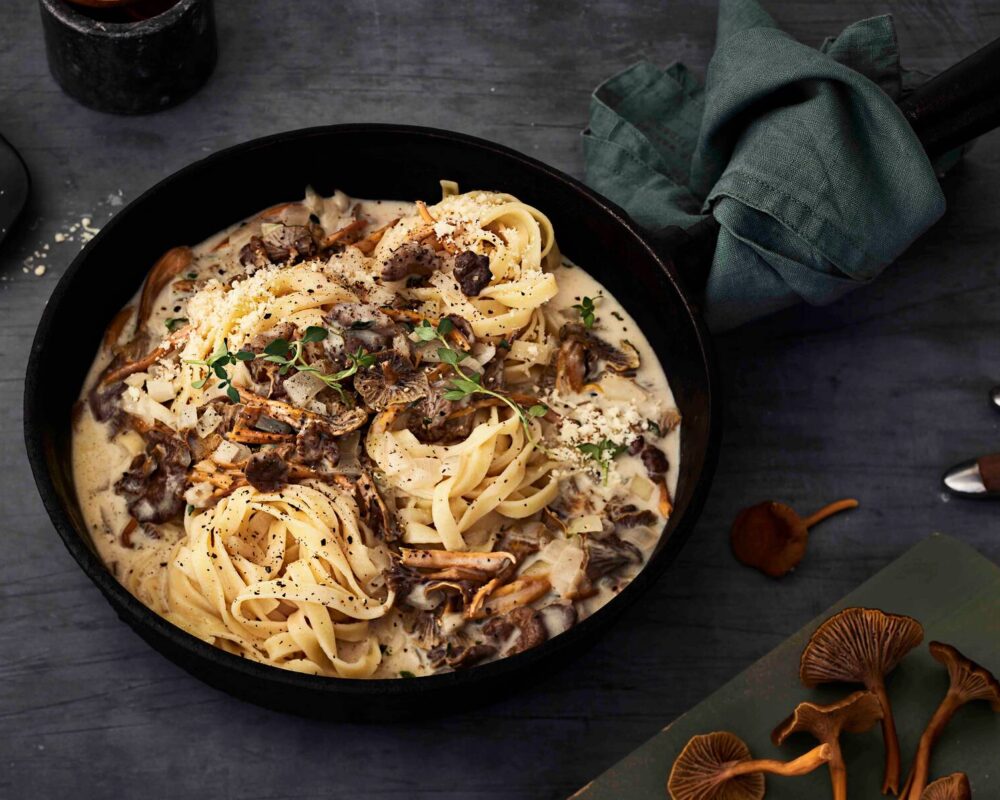 Lättlagad trattkantarellpasta