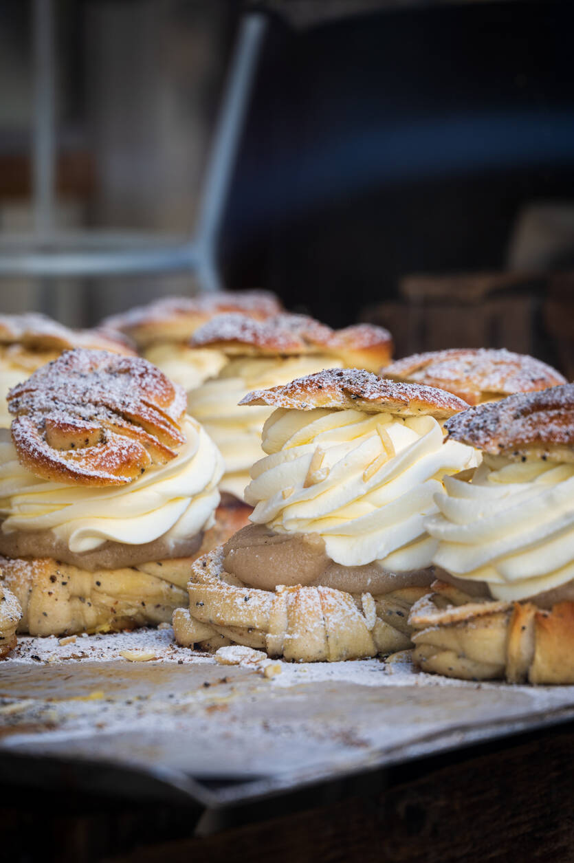 Enkel kardemummabullesemla
