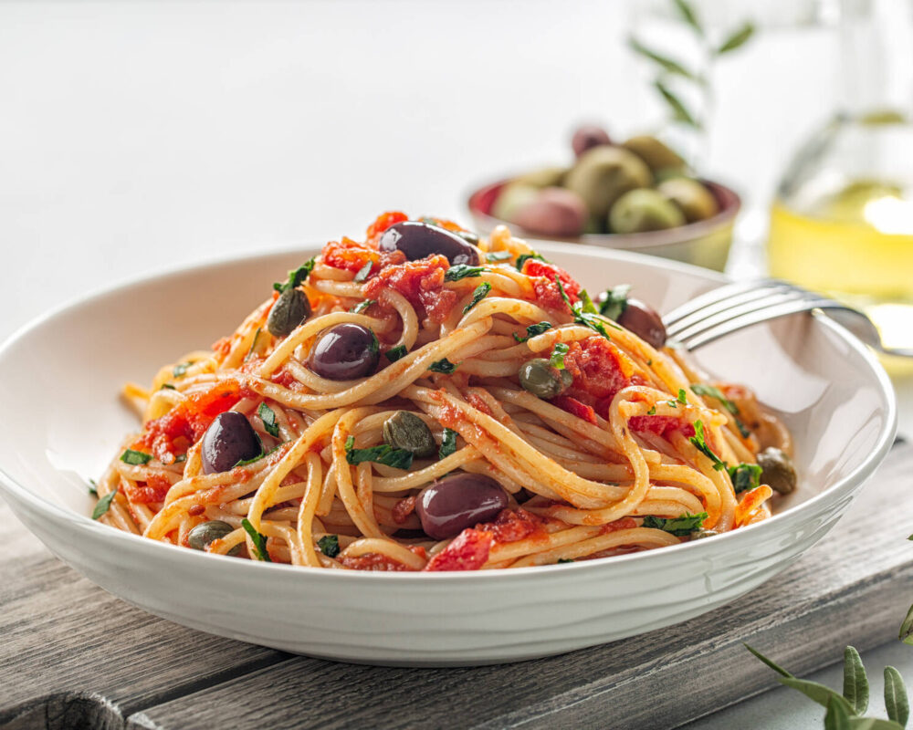 Snabb pasta puttanesca