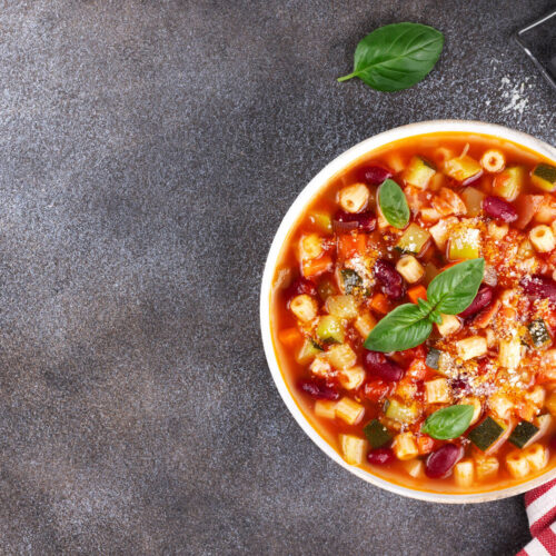 Minestrone – klassisk italiensk grönsakssoppa