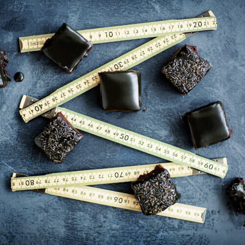 Chokladrutor med salmiaktopping